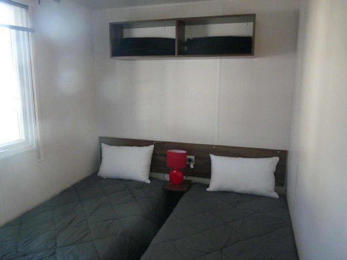 Mobile Home Ht De Gamme Climatise Dans Le Camping **** De La Reserve Gastes ภายนอก รูปภาพ