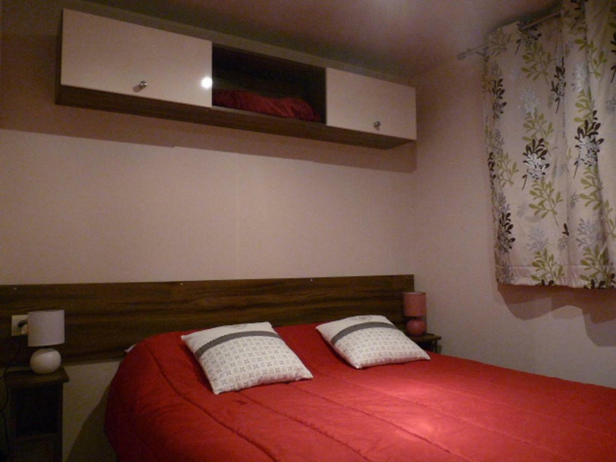 Mobile Home Ht De Gamme Climatise Dans Le Camping **** De La Reserve Gastes ภายนอก รูปภาพ